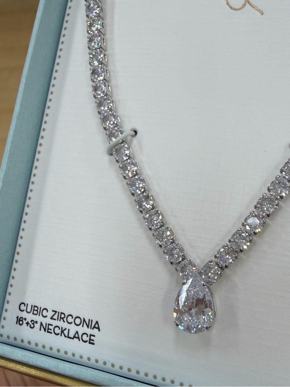 NWT ⚜️💎⚜️ PIPER K Silver Tone Glass Stone Teardrop Bypass Choker Necklace